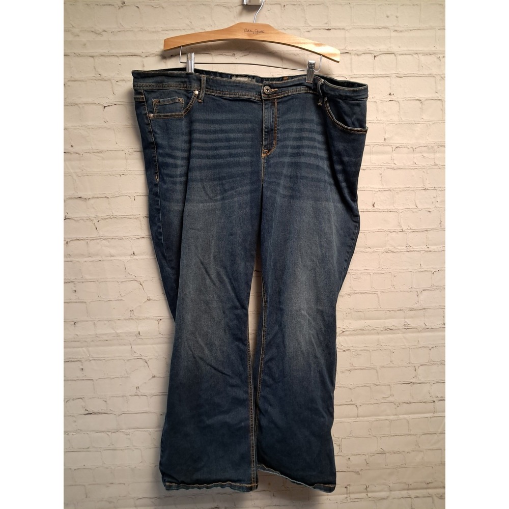 Torrid Luxe Slim And Boot Jeans. Womens 28R